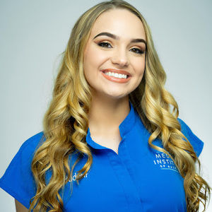 Meet your Posher, Lexi